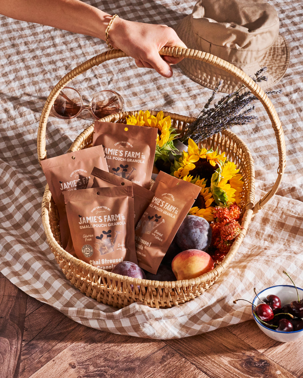 12-Pack: Small Pouch Chai Streusel Granola